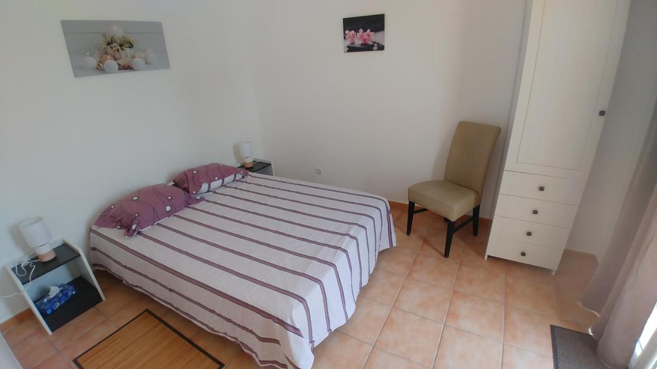 Charmante Maison Climatisee Avec Piscine Draguignan Extérieur photo