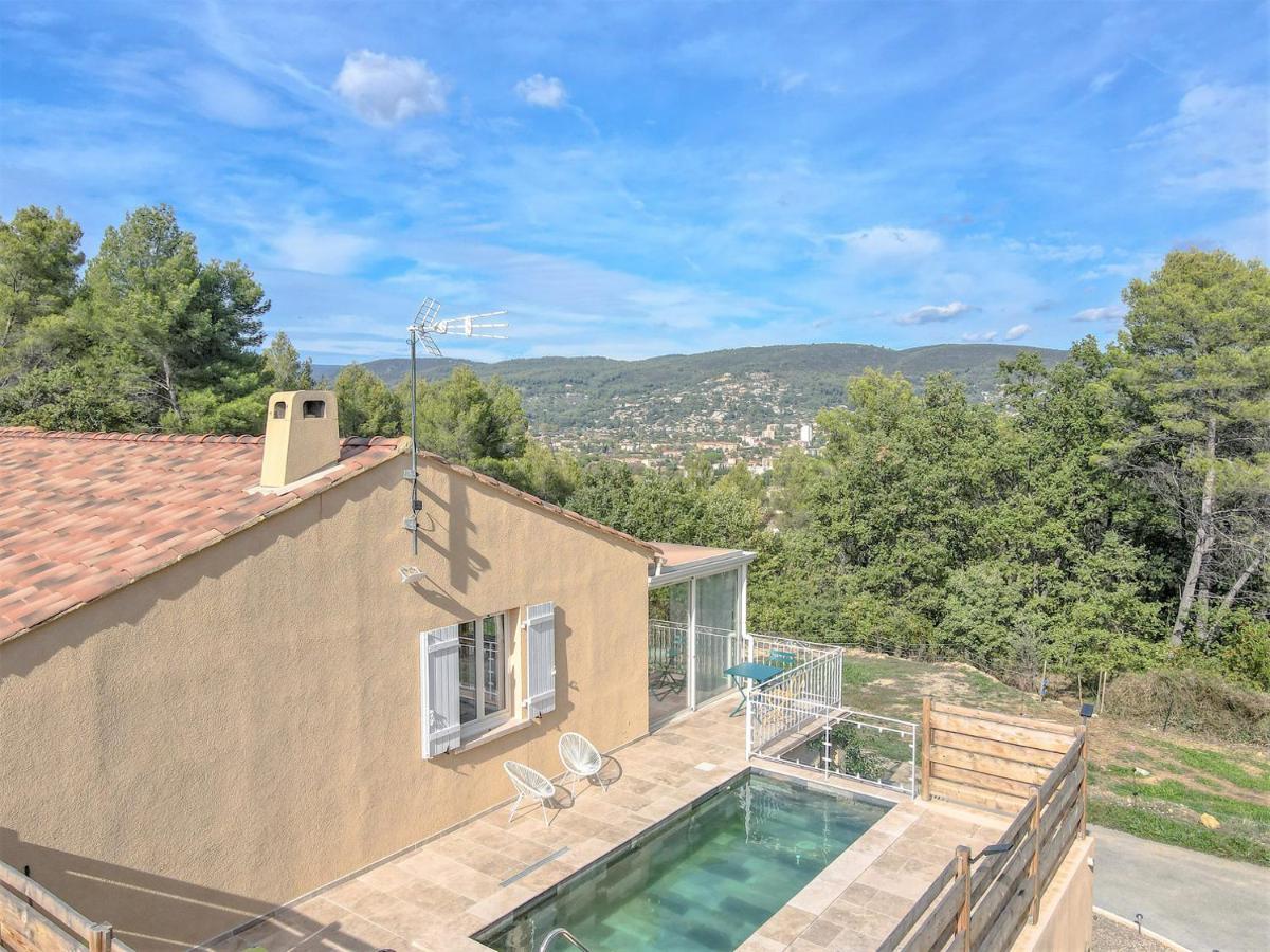 Charmante Maison Climatisee Avec Piscine Draguignan Extérieur photo