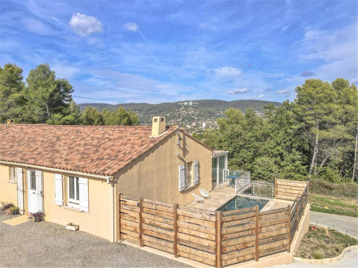 Charmante Maison Climatisee Avec Piscine Draguignan Extérieur photo