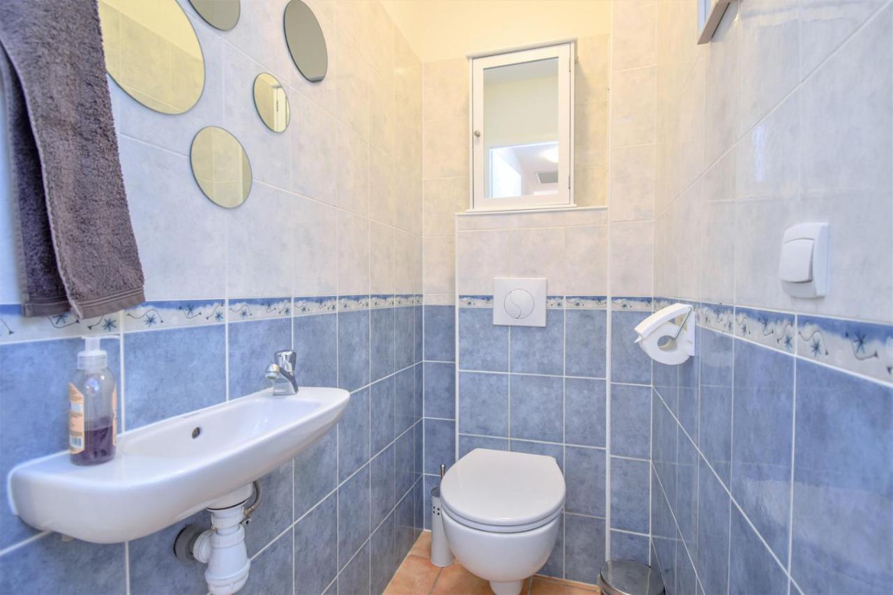Charmante Maison Climatisee Avec Piscine Draguignan Extérieur photo