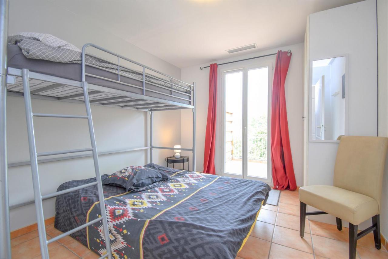 Charmante Maison Climatisee Avec Piscine Draguignan Extérieur photo